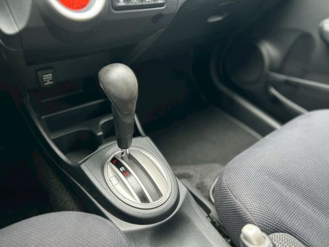 1.5 VTI-S版｜五門代步小車｜年份新、里程低｜代步、新鮮人首選｜換檔撥片、定速巡航  第10張相片