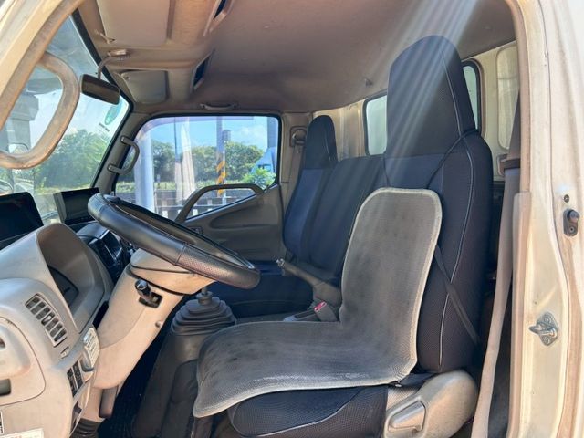 2012年｜六噸半｜16呎車廂｜全包式升降尾門｜環景影像  第4張相片