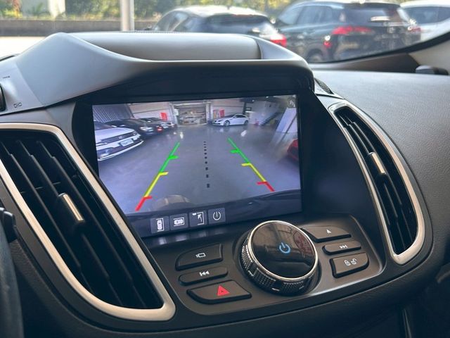 Kuga 1.5渦輪 時尚款｜全景天窗、電動尾門、Carplay、盲點偵測、雙區恆溫、定速、快撥｜全家出遊、配備豪華  第11張相片