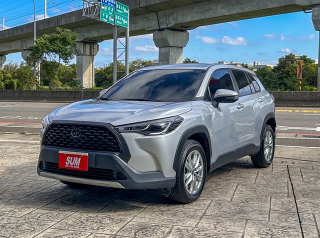 2022 CCross 豪華 1.8｜熱門小休旅｜全原廠保養｜本月購車贈車機｜資訊真實  第1張相片