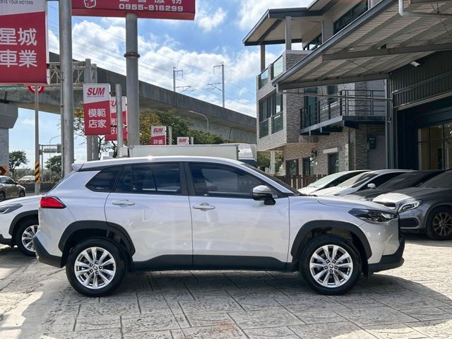 2022 CCross 豪華 1.8｜熱門小休旅｜全原廠保養｜本月購車贈車機｜資訊真實  第6張相片