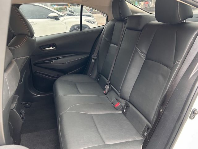 油電尊爵 小改款｜盲點偵測、Carplay、ACC全速域、全彩儀表板｜原廠保養、原廠保固、原版件  第10張相片