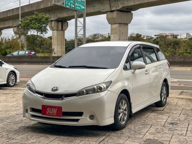 2012 Toyota WISH 頂級E-Hi款｜IKEY 免鑰匙、HID頭燈、安卓大車機 | 七座大空間 | 經典神車  第1張相片