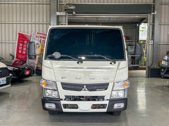 2015 堅達 ｜14呎後斗｜雙折升降尾門｜倒車顯影｜頂級音響設備  第2張相片