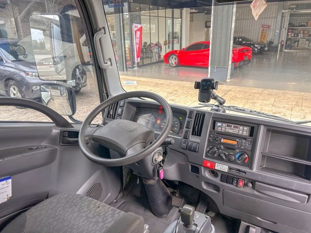 2019 ISUZU ELF｜里程13.8萬｜14呎｜-25度冷凍櫃｜左一右二開｜車況優質  第9張相片