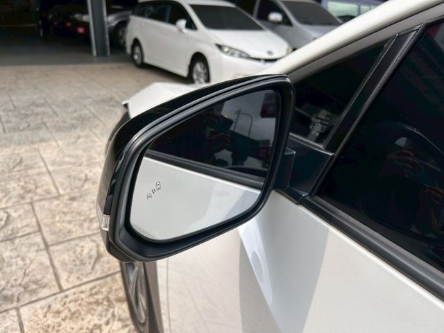 想嘗試電動車但預算有限｜2022年 BZ4x 比油電車更划算的選擇｜原廠保固至2030  第18張相片