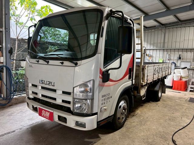 【稀有低里程】僅跑9萬的2014 ISUZU｜11呎半木斗｜車況優質，買回去直接開工  第1張相片