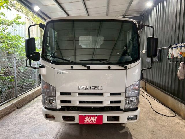 【稀有低里程】僅跑9萬的2014 ISUZU｜11呎半木斗｜車況優質，買回去直接開工  第2張相片
