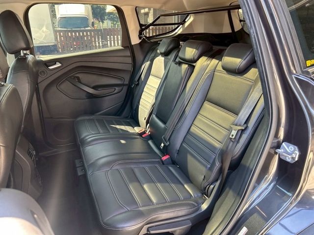Kuga 1.5渦輪 時尚款｜全景天窗、電動尾門、Carplay、盲點偵測、雙區恆溫、定速、快撥｜全家出遊、配備豪華  第9張相片