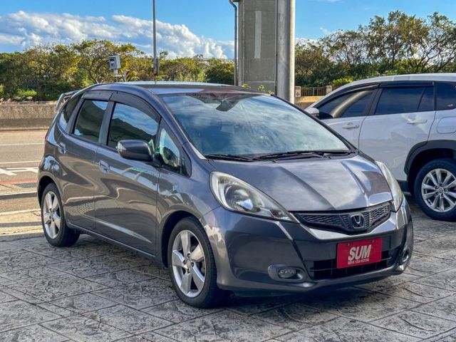 1.5 VTI-S版｜五門代步小車｜年份新、里程低｜代步、新鮮人首選｜換檔撥片、定速巡航  第3張相片