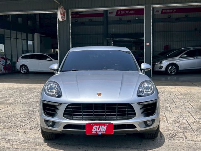 MACAN S DIESEL 認證超美車 柴油 總代理 前後行車記錄器 倒車攝影機 電動尾門 電動椅  第2張相片