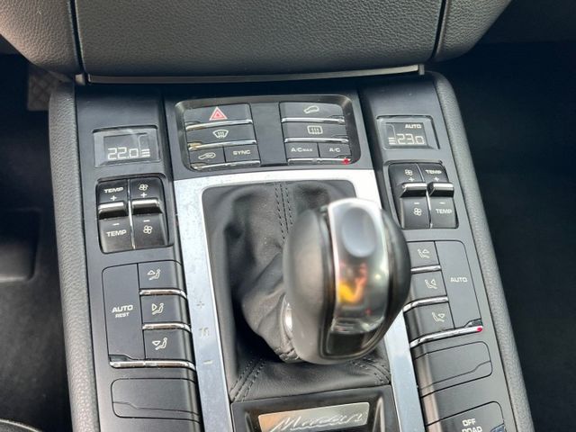 MACAN S DIESEL 認證超美車 柴油 總代理 前後行車記錄器 倒車攝影機 電動尾門 電動椅  第14張相片