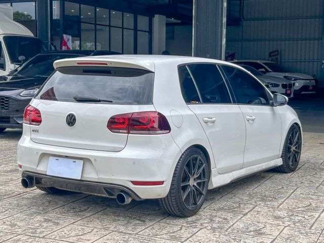 2011 Golf GTI 原版件｜歐系底盤、超絕馬力｜車美｜歡迎預約賞車  第4張相片