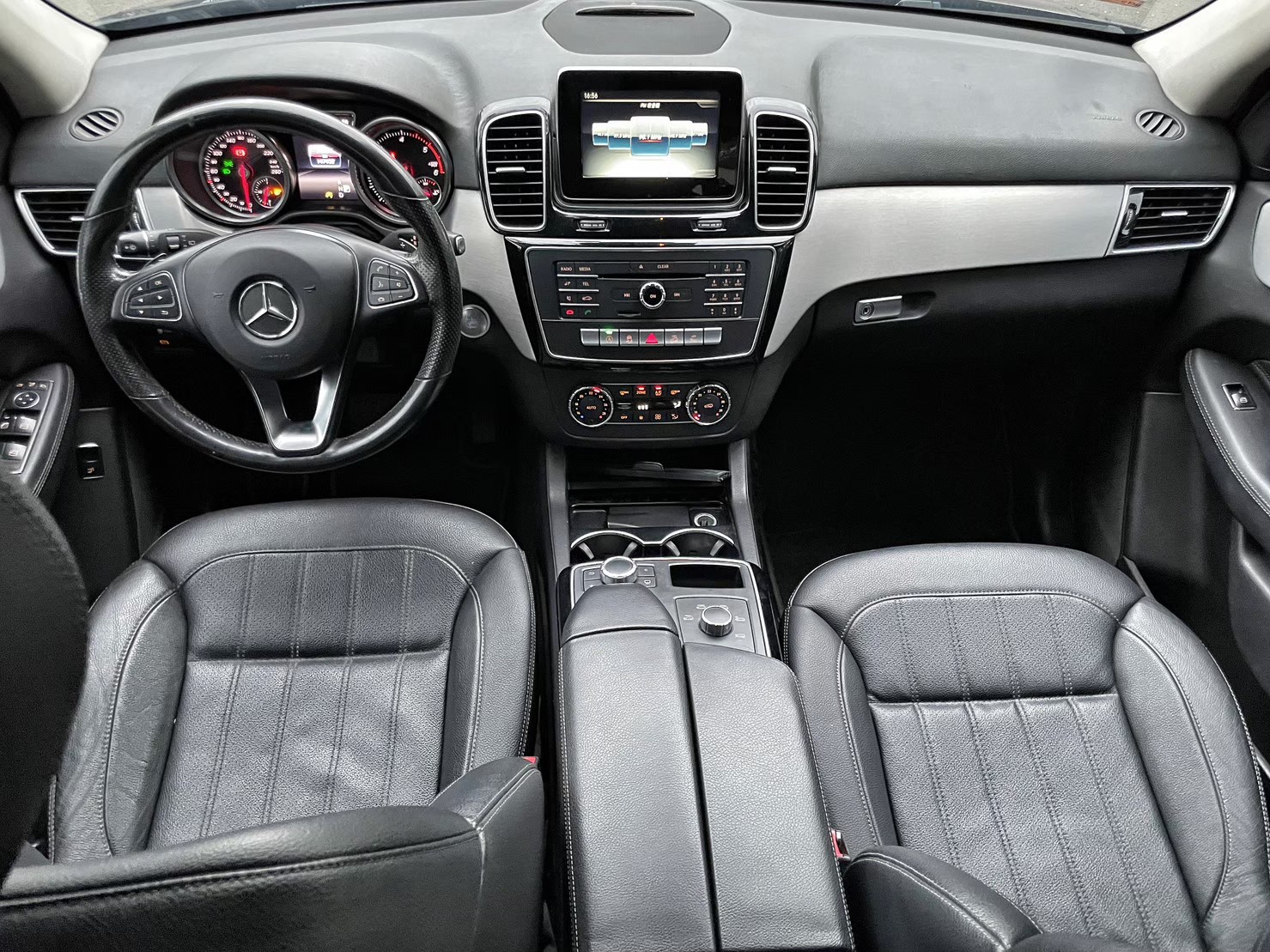 一級油耗荷包不縮水歐系大空間省油超高CP值，僅跑6萬公里保證  第9張相片