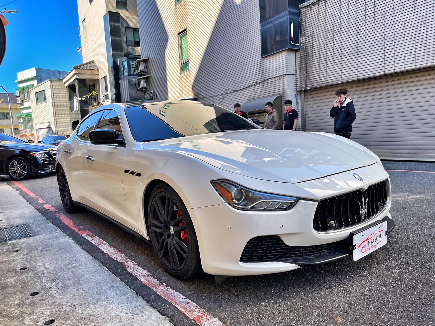 四驅中大型運動豪華房車 超帥紅內裝 僅跑6萬公里保證✅  第3張相片