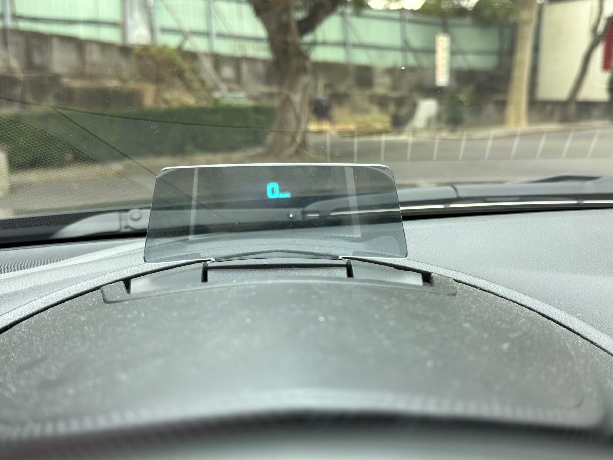 一級油耗荷包不縮水盲點.HUD.I-key.定速.天窗.撥片.選配導航.日系省油好養超高CP值，僅跑5萬公里保證  第11張相片