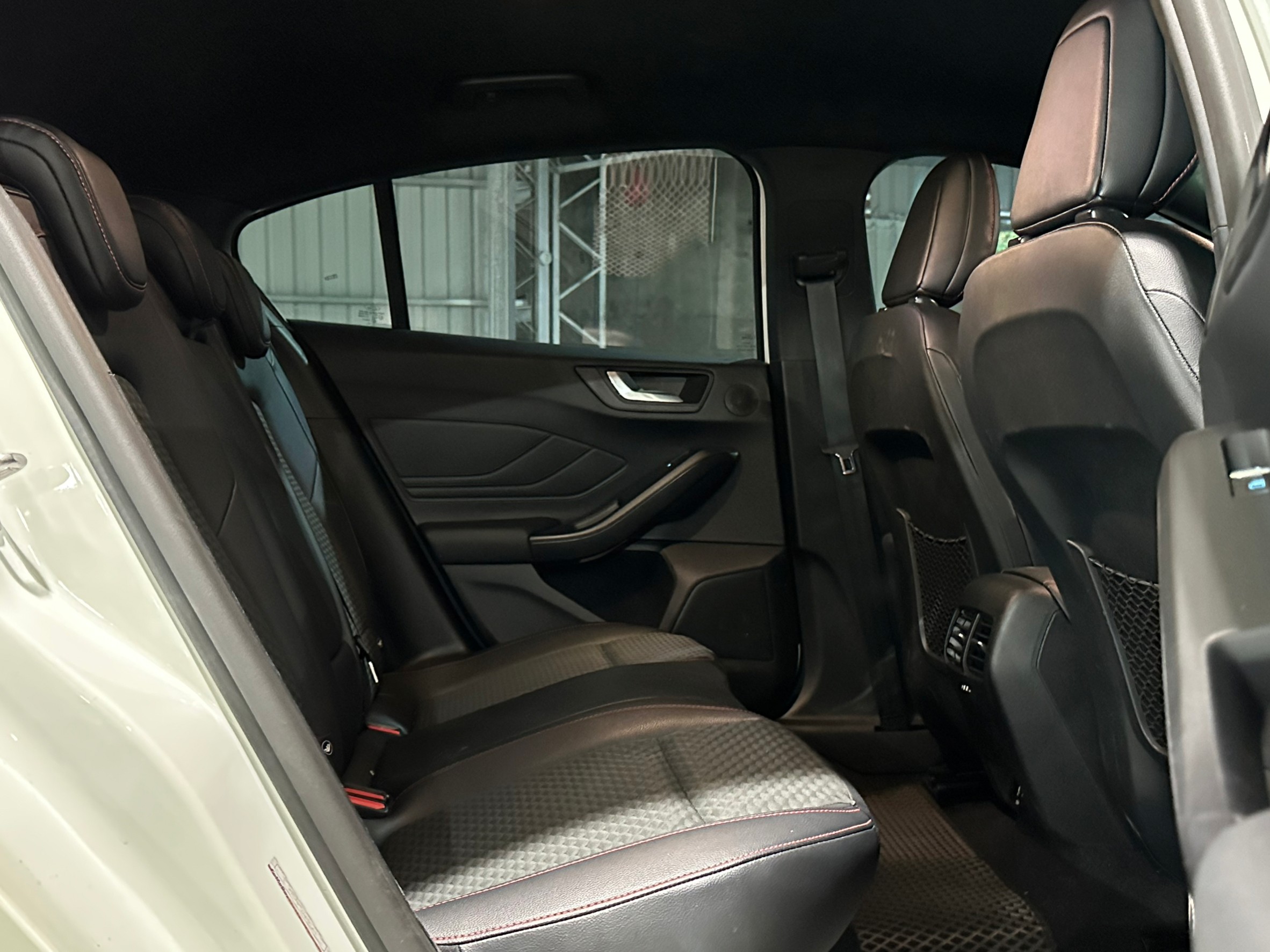 HUD抬顯/ACC跟車/Carplay/B&Q音響日系高CP運動小車，實跑5萬公里保證  第5張相片