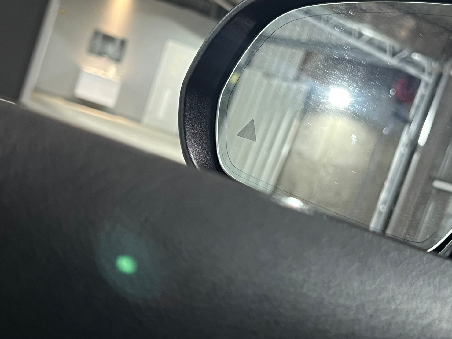 四出跑車排氣管/ED1套件/輕量化鍛造鋁圈/黃色AMG卡鉗/跑車座椅/紅色安全帶/23P全套件/360環景/電動尾門/柏林之音/盲點偵測  第12張相片