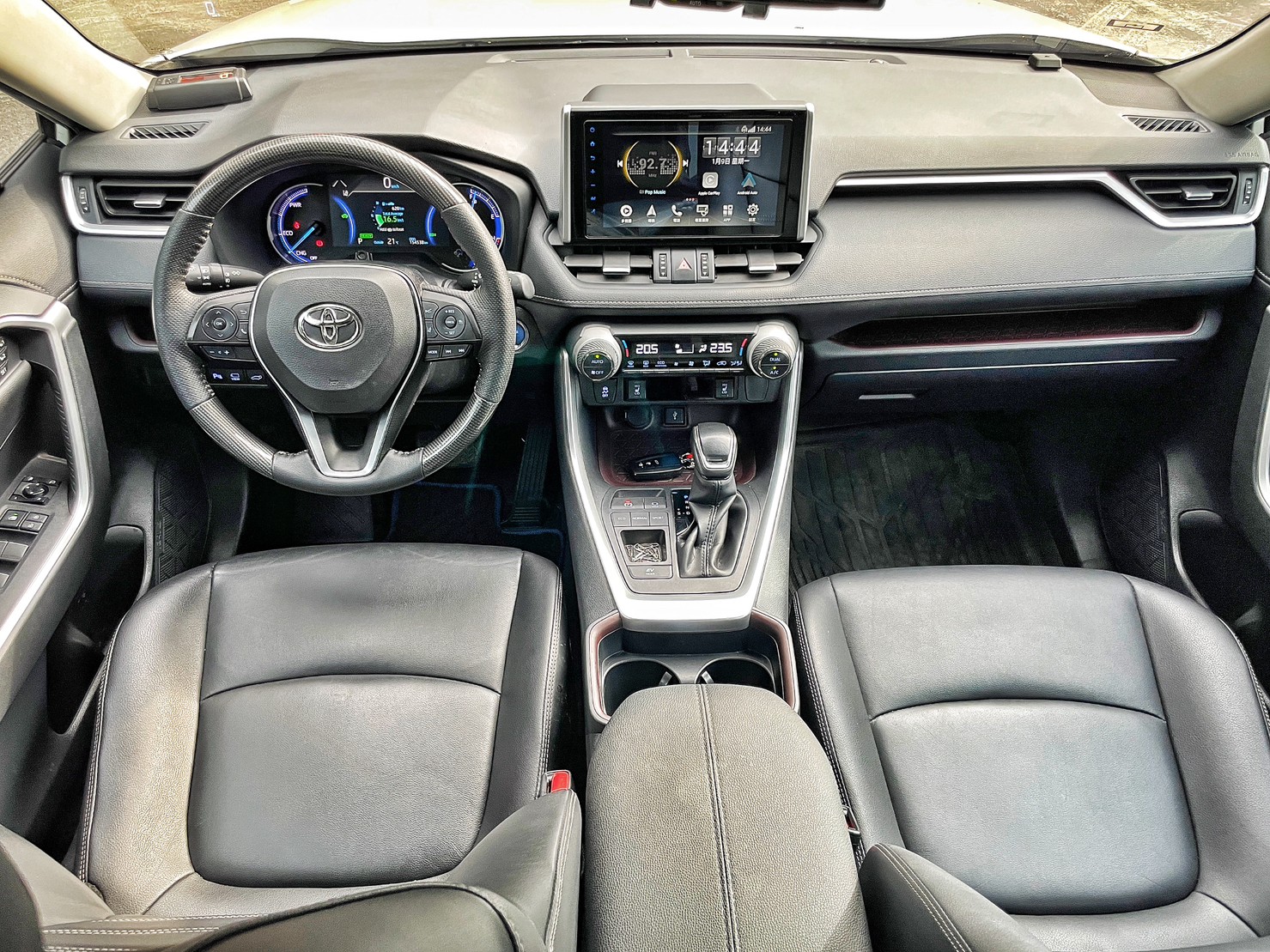 正2019年出廠Toyota RAV4 2.5 Hybrid旗艦  第7張相片