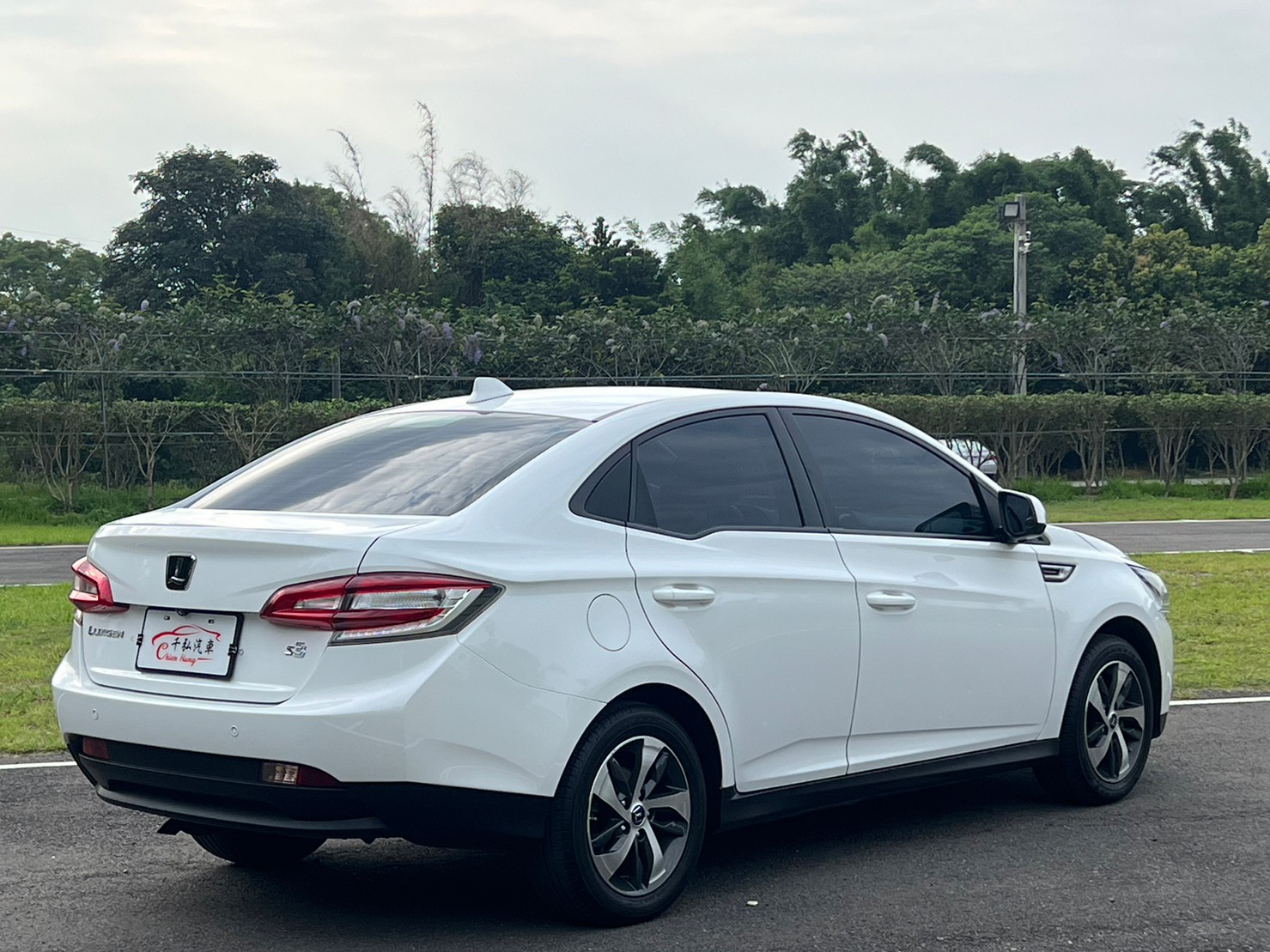 正2016年出廠 Luxgen S3 1.6旗艦型  第3張相片