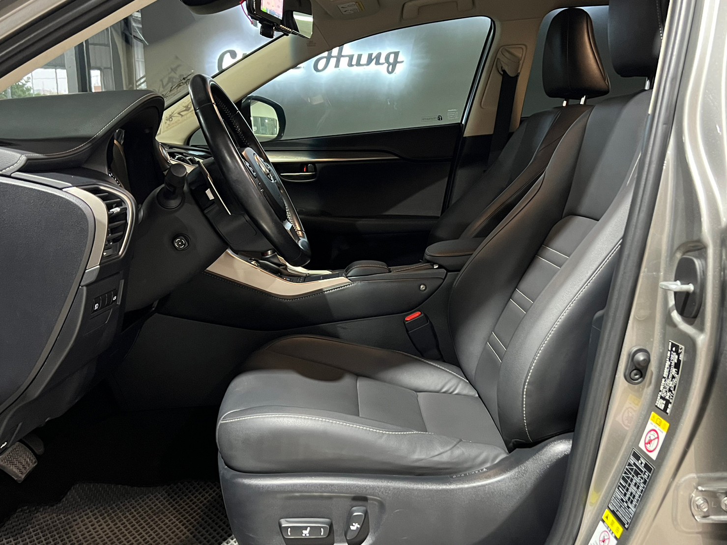 正2018年出廠Lexus NX200菁英Plus版  第5張相片