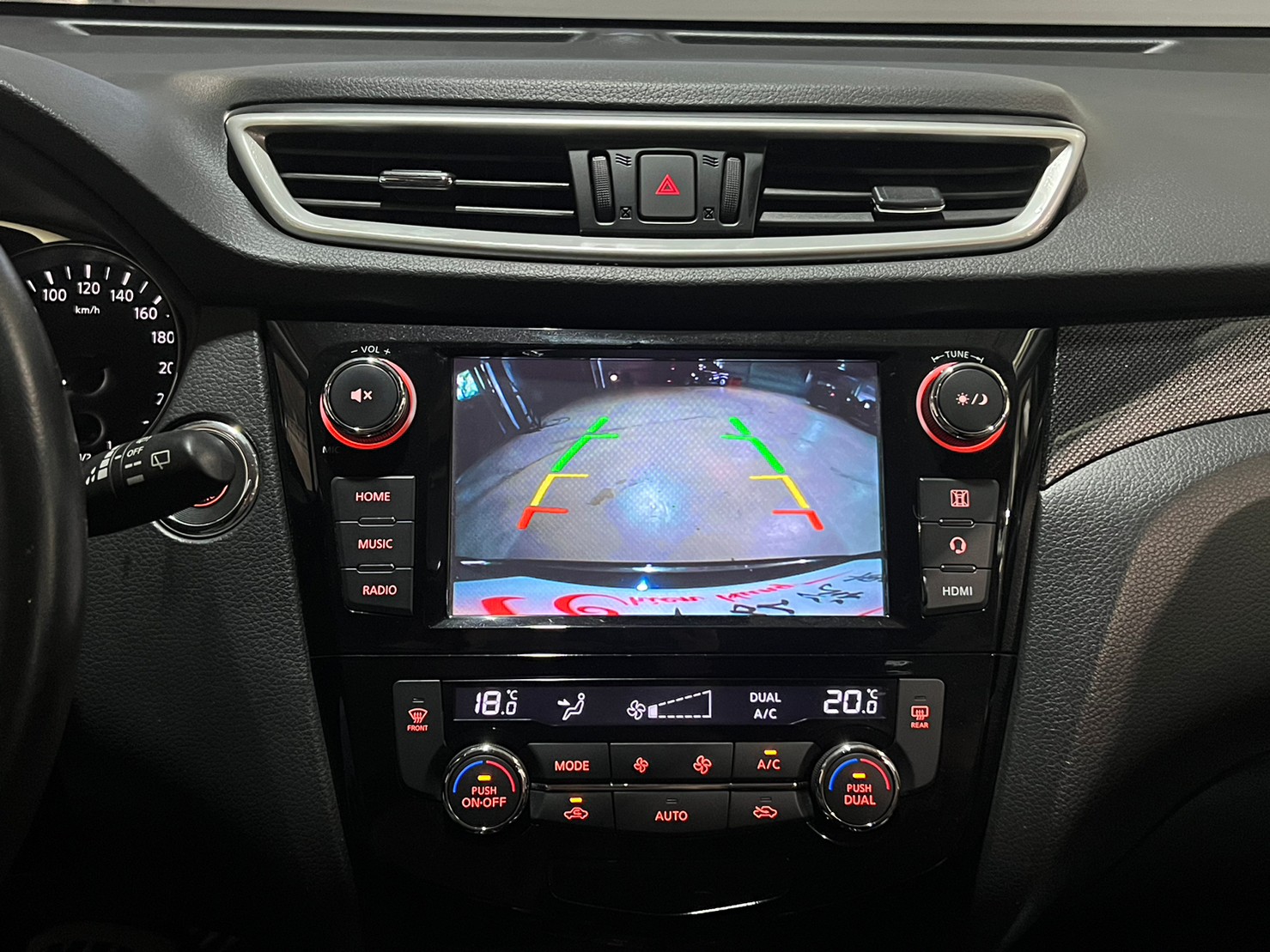 正2015年Nissan X-Trail 2.5豪華影音版  第7張相片
