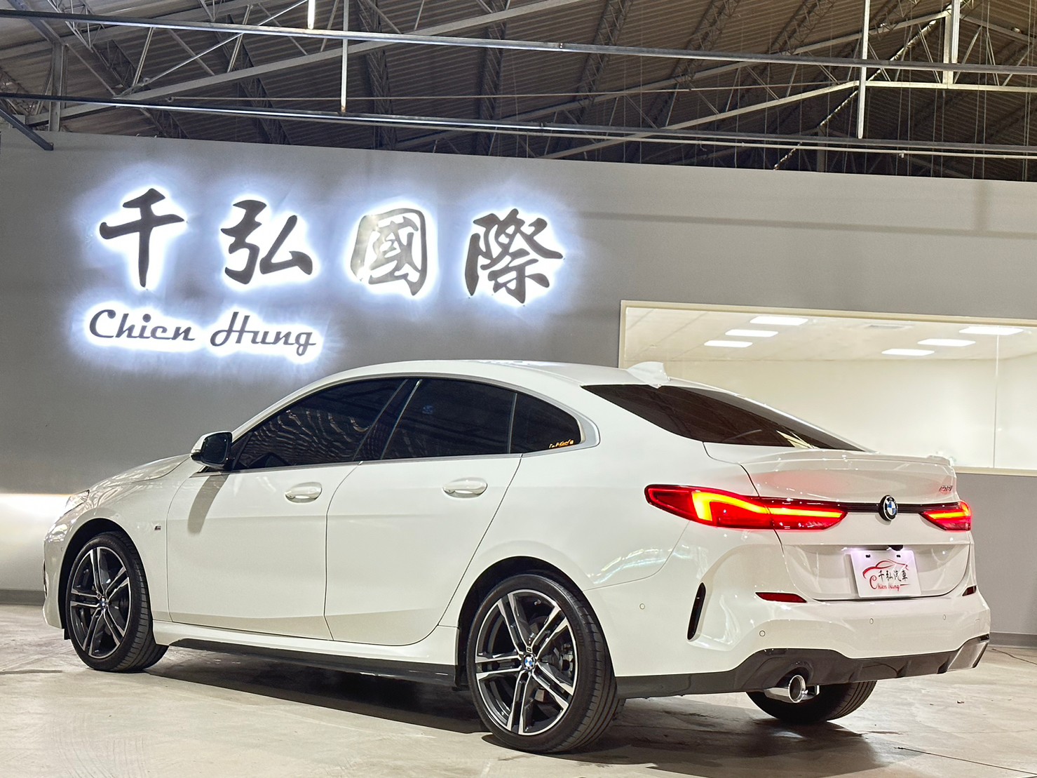 BMW Gran Coupe 218i Edition M  第3張相片