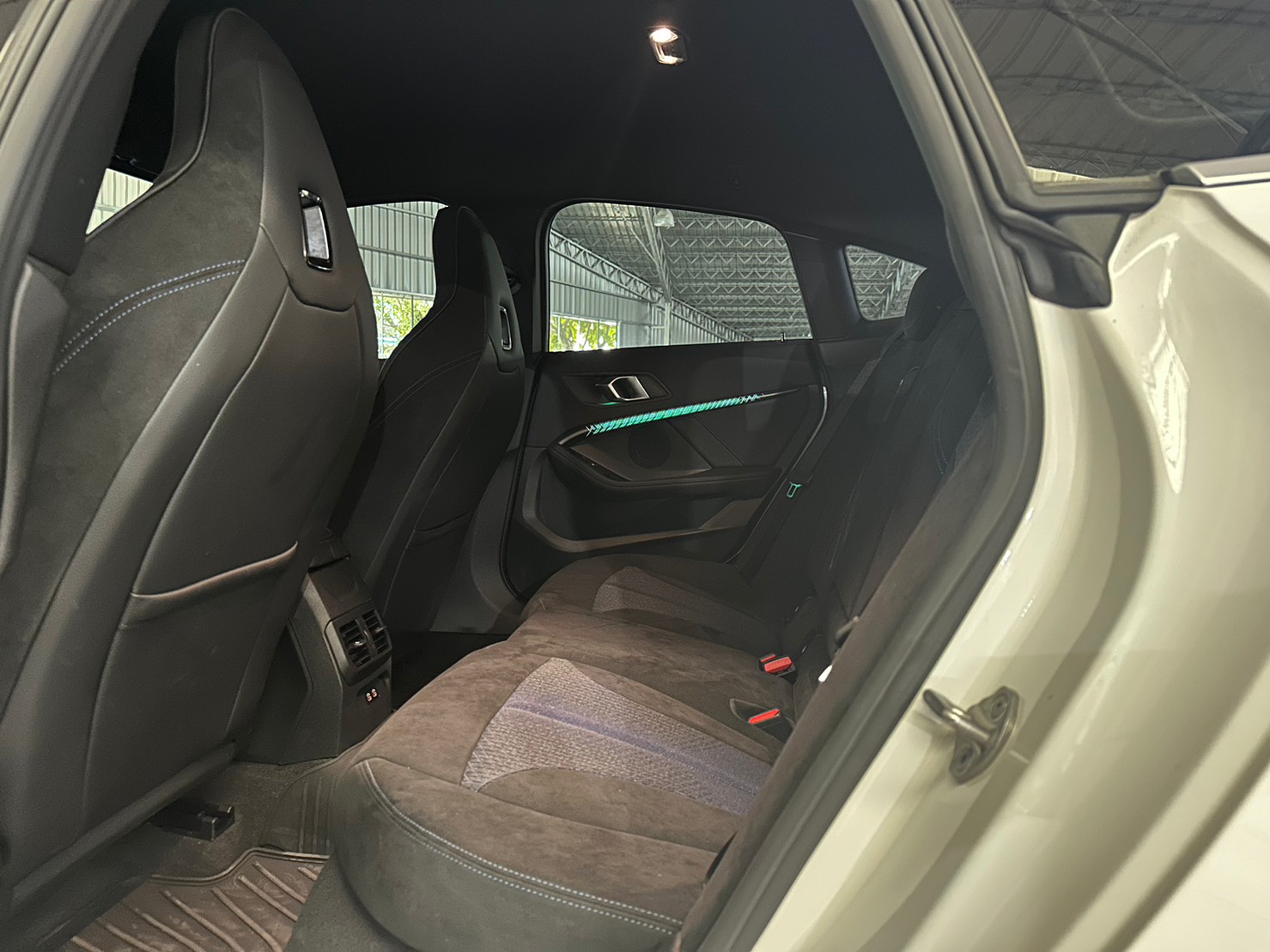 BMW Gran Coupe 218i Edition M  第6張相片