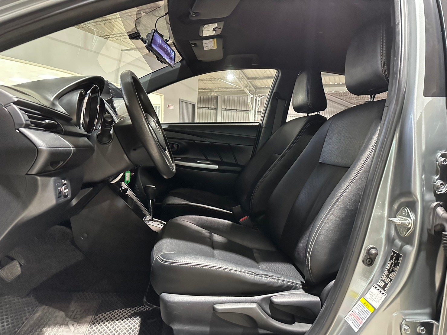 Toyota Yaris(NEW) 1.5經典＋  第5張相片