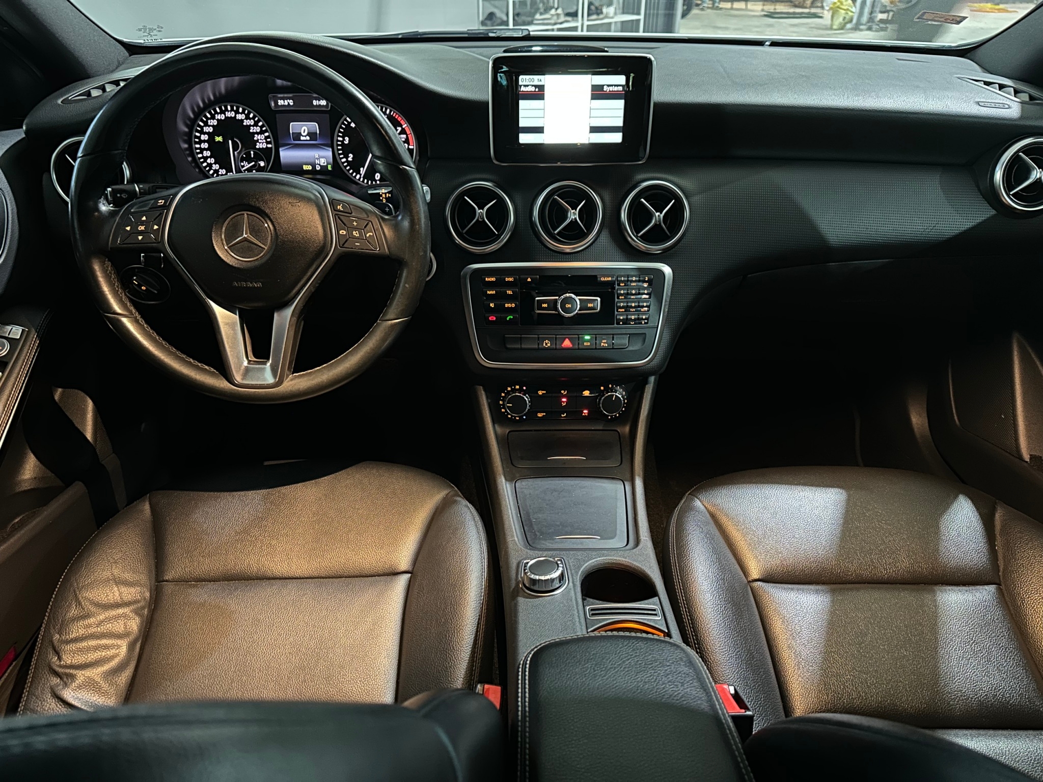 ♦️2014 M-Benz A-Class A180♦️  第7張相片
