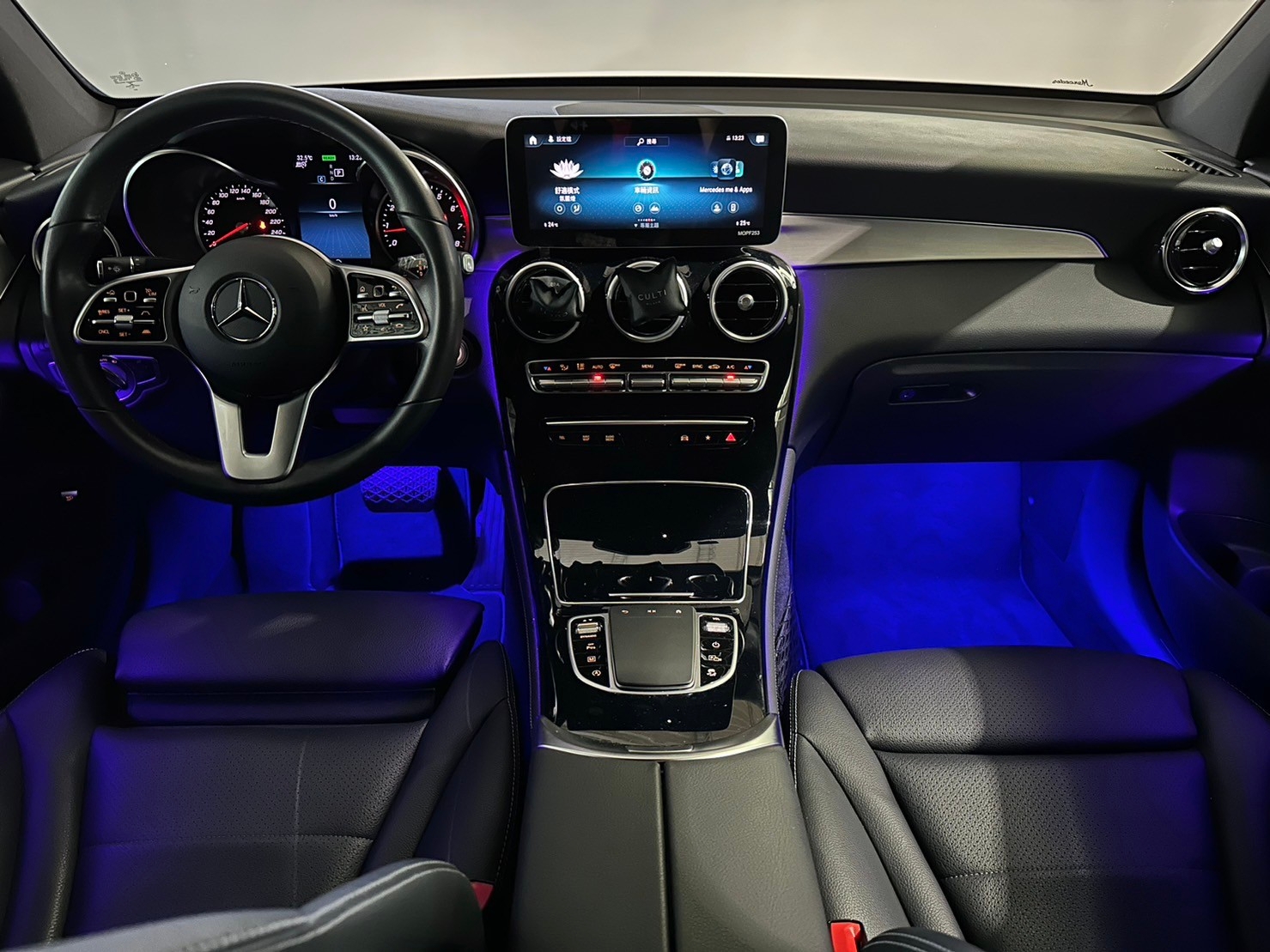 ♦️2020年M-Benz GLC Coupe GLC200♦️  第7張相片