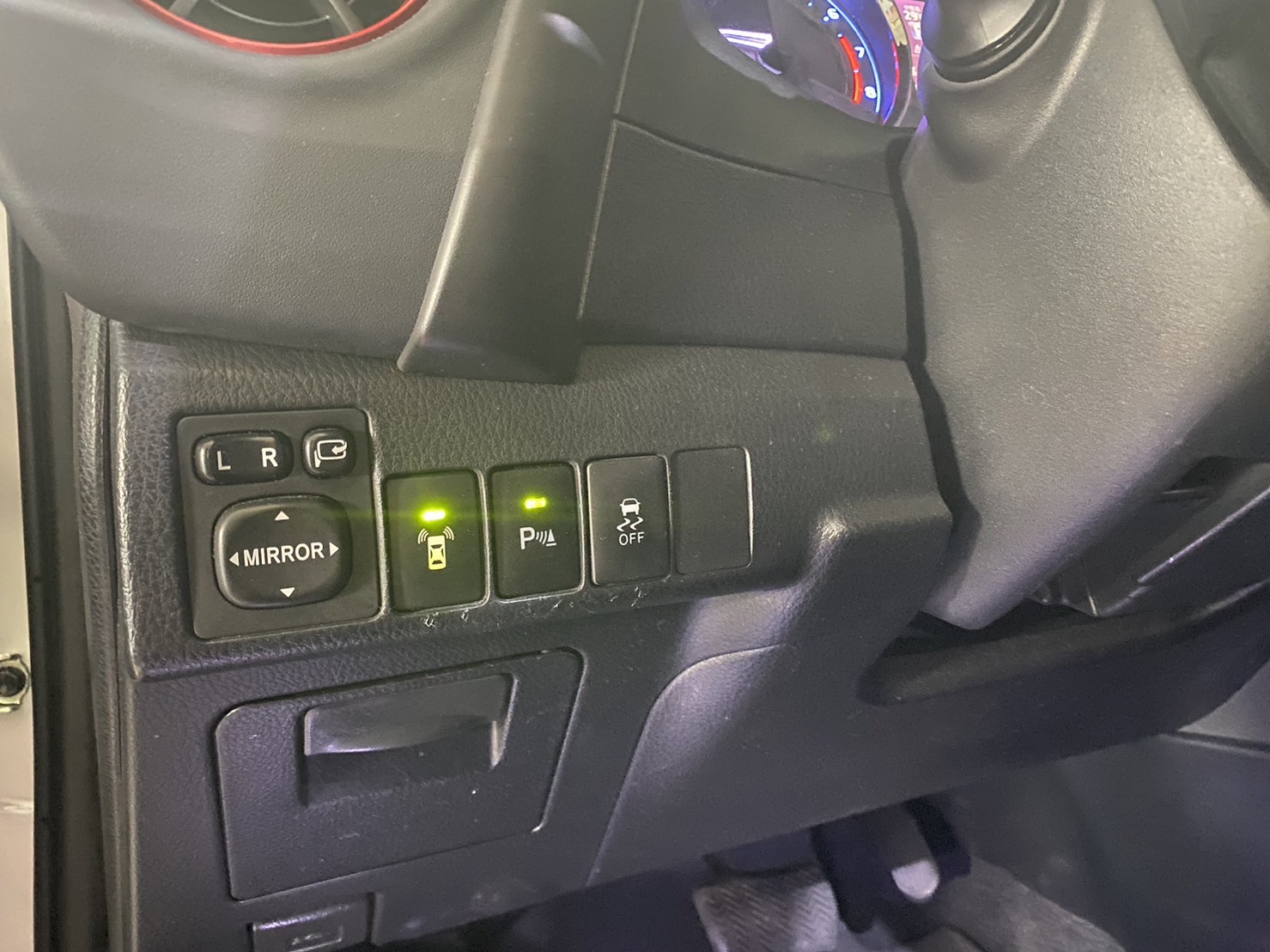 ♦️Toyota Corolla Altis 1.8 X♦️  第6張相片