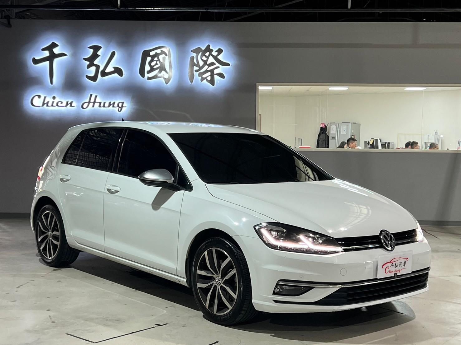 正2020年♦️Volkswagen Golf 280 TSI Life♦️  第2張相片