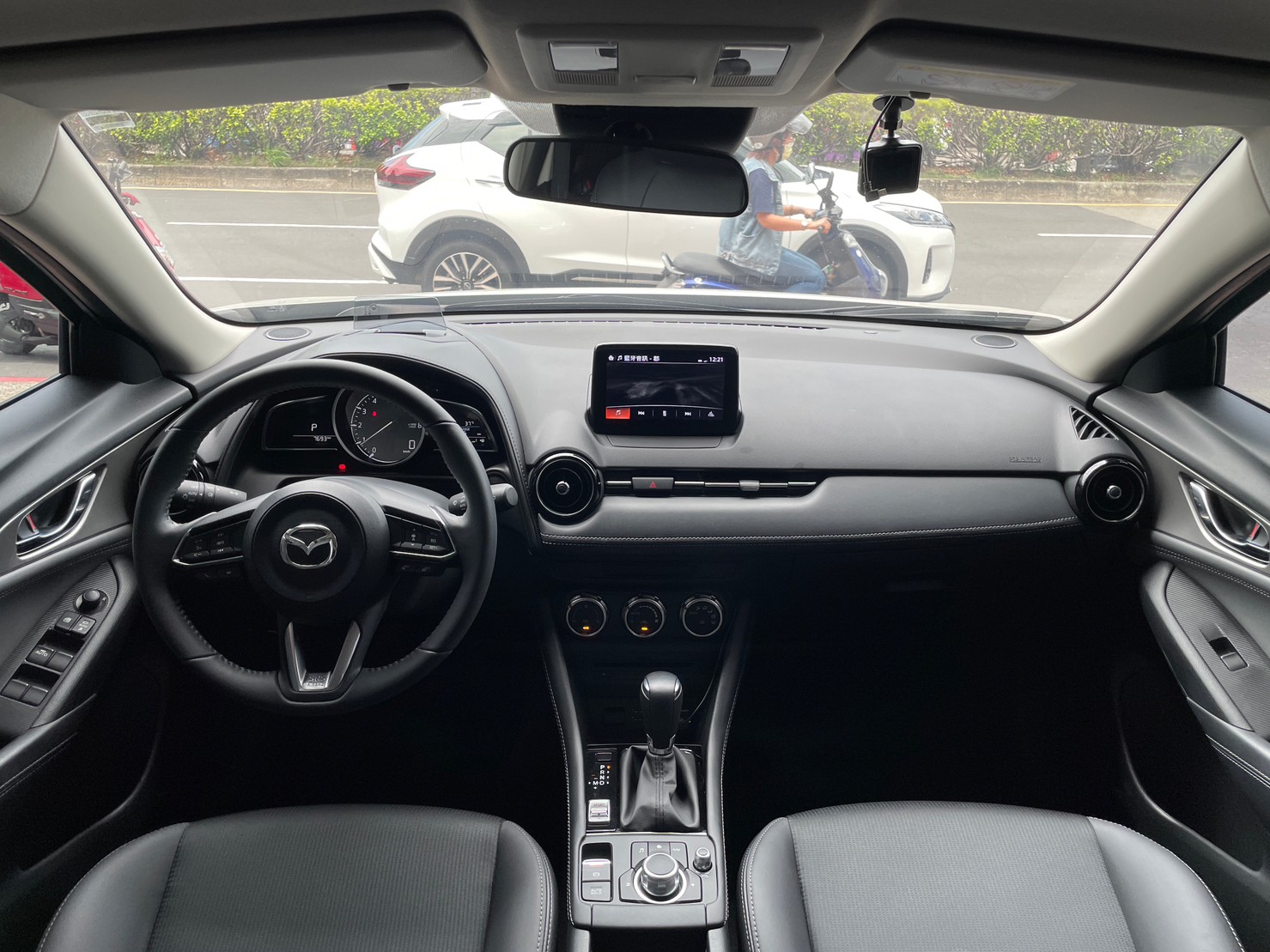 正2021年♦️Mazda CX-3 2.0頂級型♦️  第5張相片