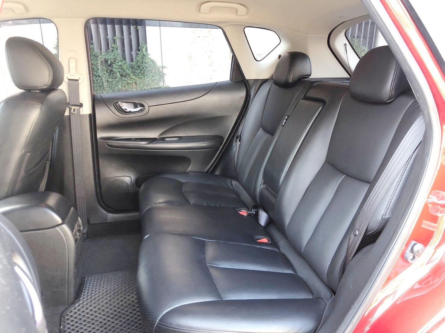 ♦️正2014年式出廠 Nissan Tiida 5D 豪華影音版♦️  第7張相片