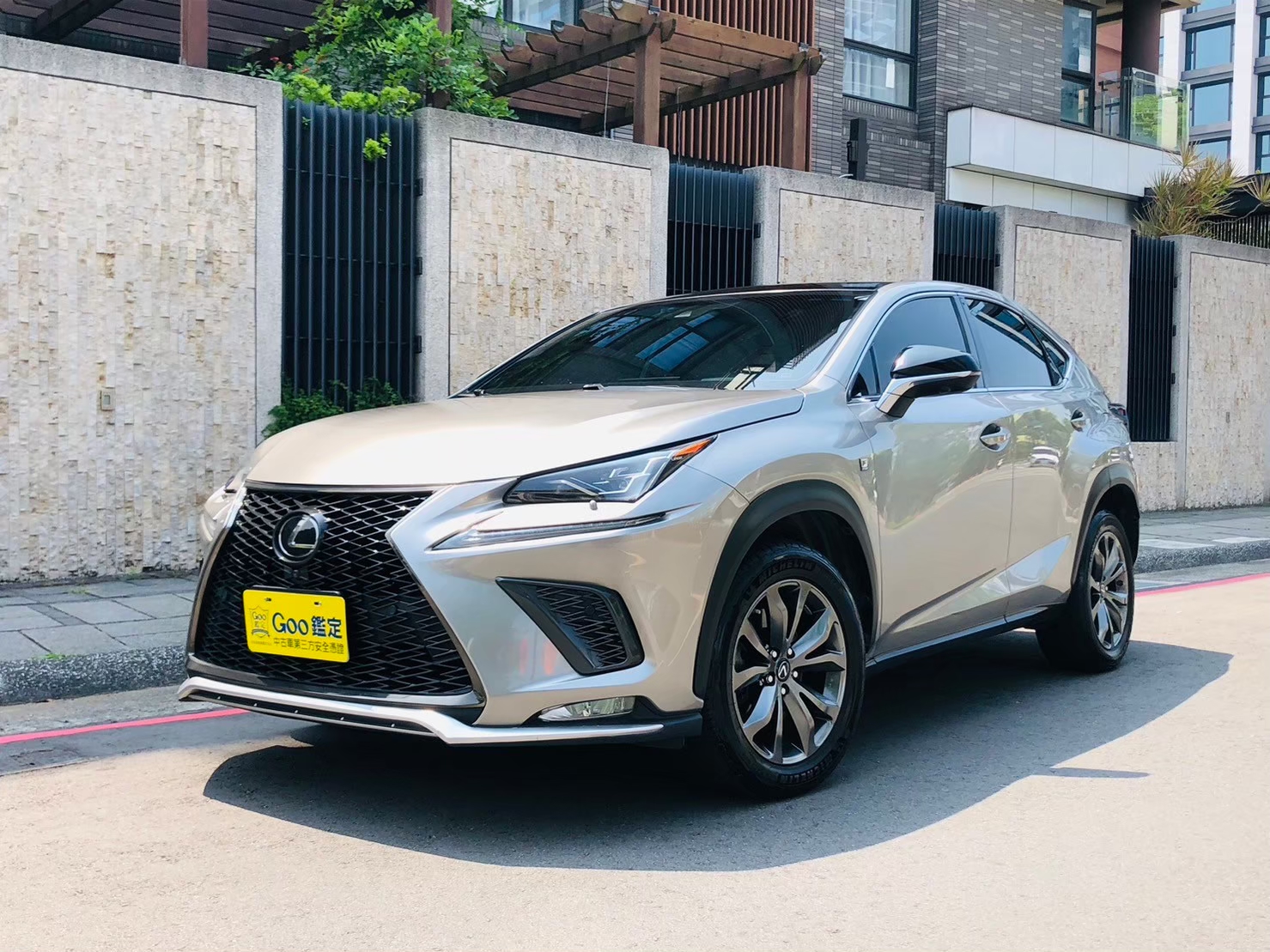 ♦️正2018年出廠 Lexus NX 300 F Sport♦️  第1張相片