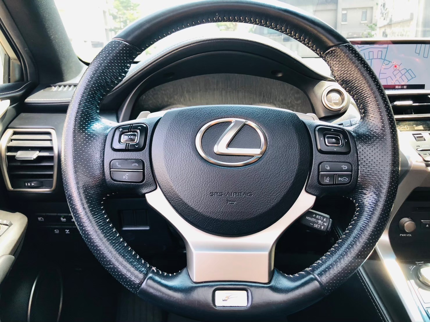 ♦️正2018年出廠 Lexus NX 300 F Sport♦️  第8張相片