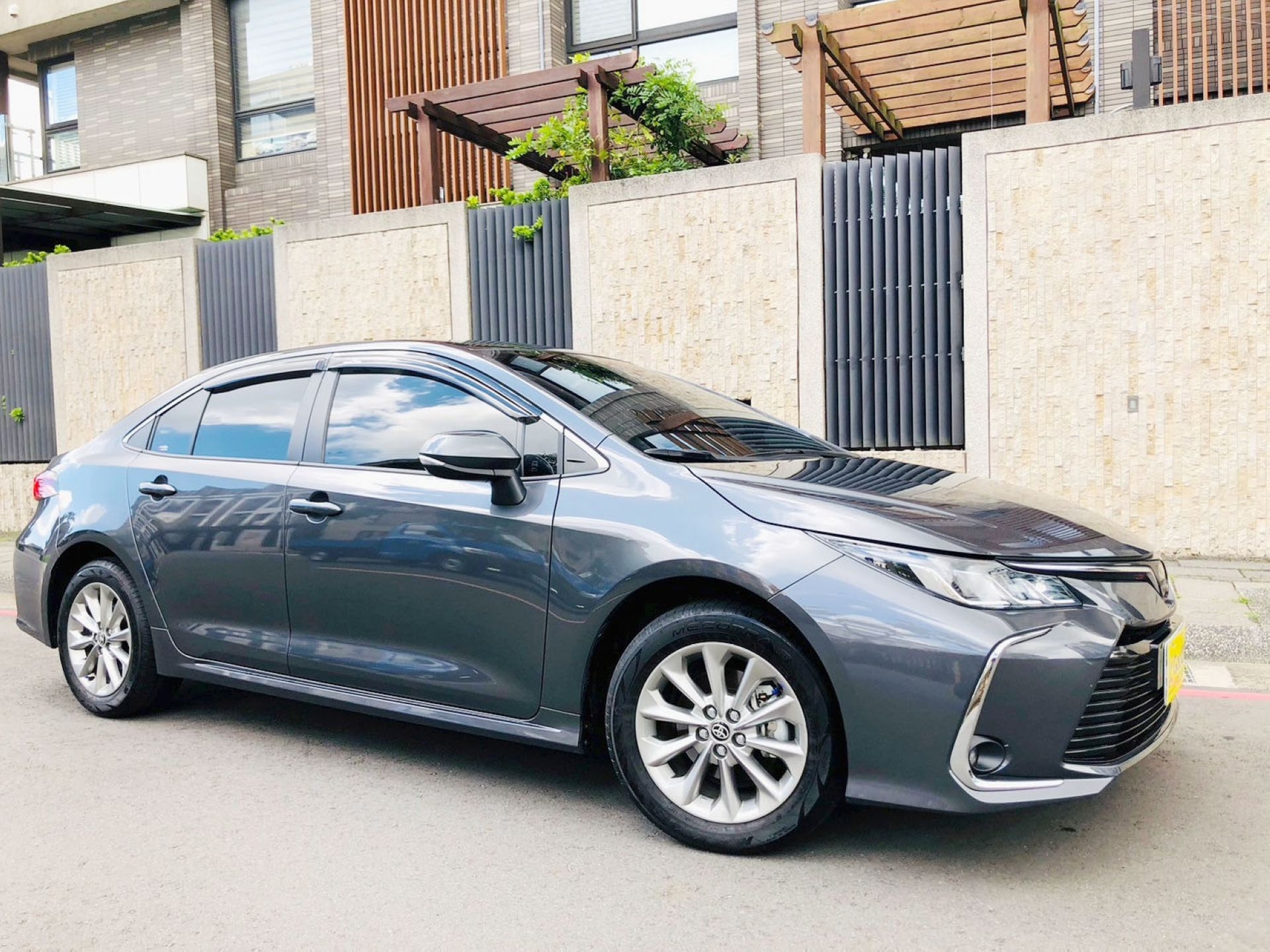 ♦️正2021年出廠 Toyota Corolla Altis 1.8豪華♦️  第2張相片