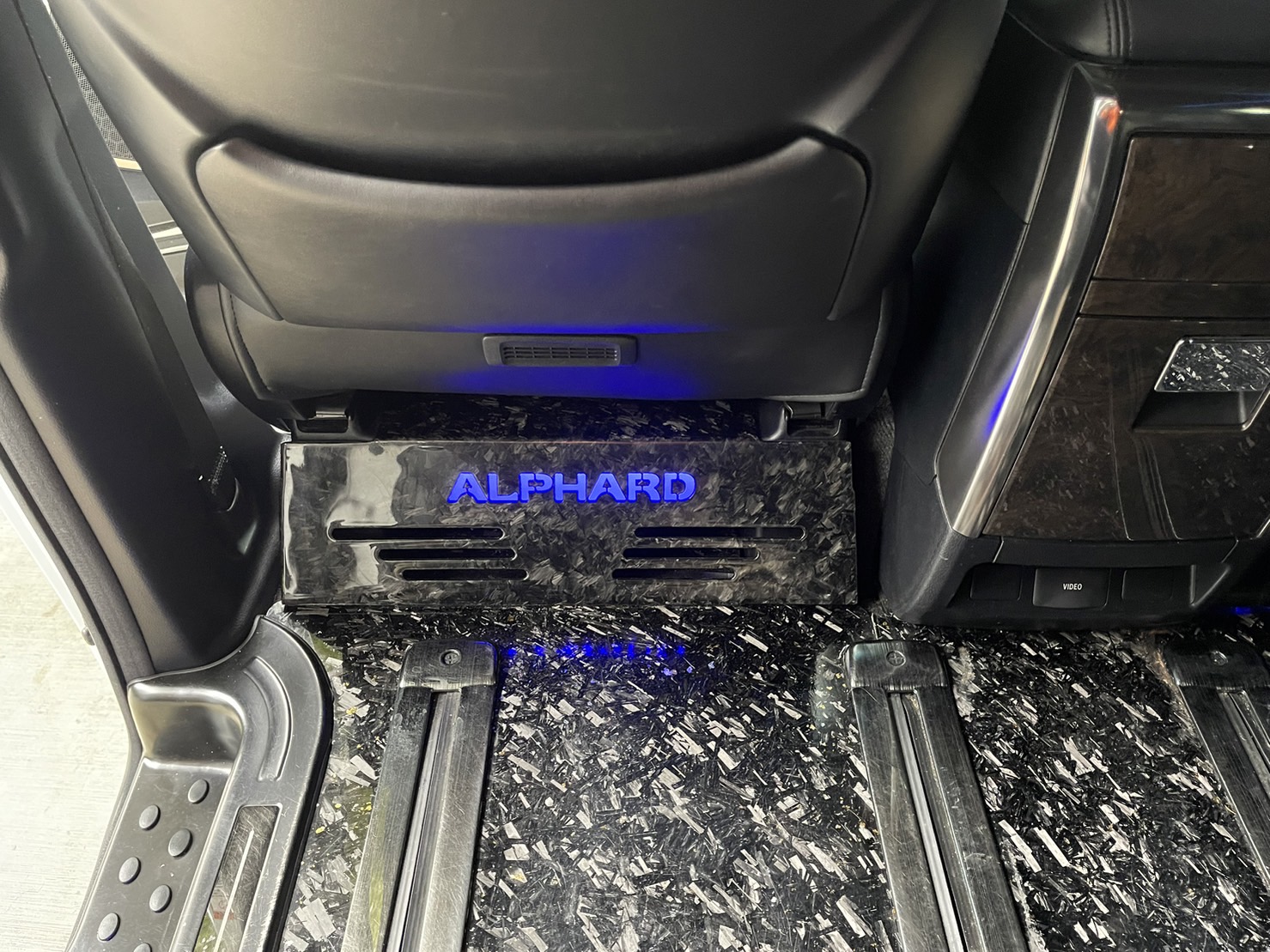 正2020年♦️Toyota Alphard Executive Lounge 3.5♦️  第7張相片