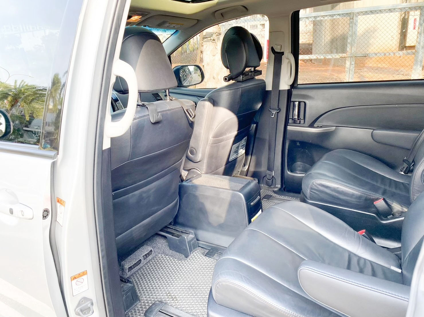 ♦️正2017年Toyota Previa 2.4豪華版♦️  第8張相片