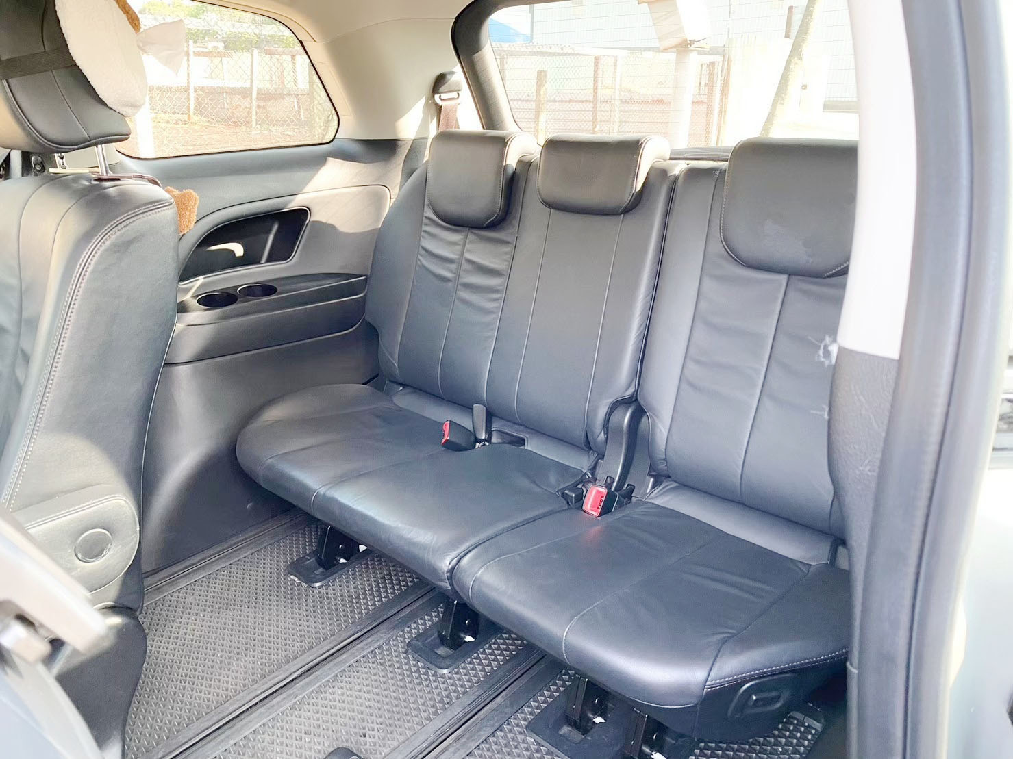 ♦️正2017年Toyota Previa 2.4豪華版♦️  第9張相片