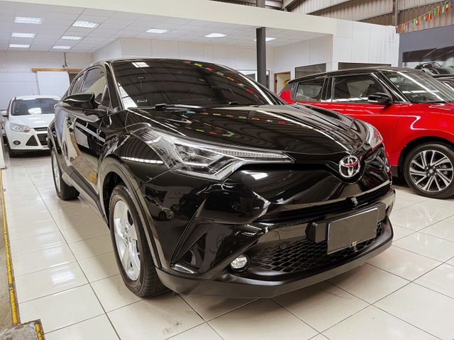 2019年 TOYOTA  C-HR 1.2  第2張相片