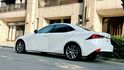 2016/17年 LEXUS  IS200T 豪華版  2.0 渦輪引擎 小改款後  第3張縮圖