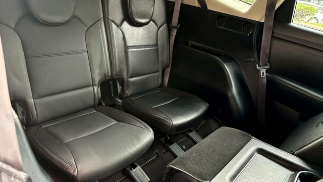 2017年 KIA CARENS 1.7 柴油版 五人座 有加第三排  第15張相片
