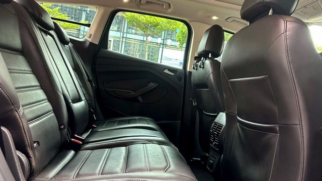 2019年 Ford Kuga 2.0 CP360 旗艦版  四輪驅動  第13張相片