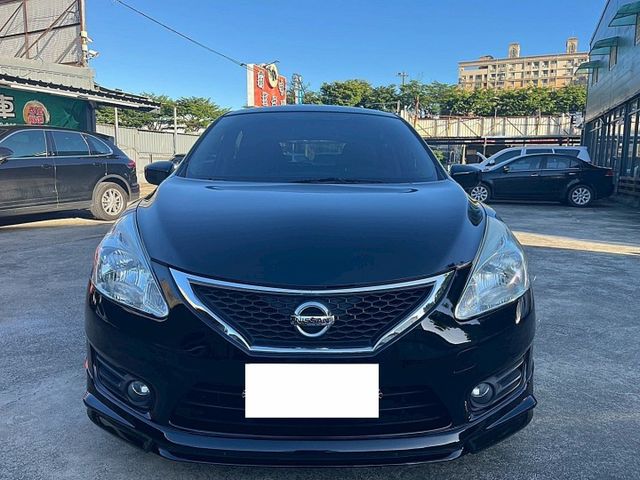 豪華版  I-KEY / 恆溫 / 定速 / 方向盤快控 / 空力套件  第2張相片