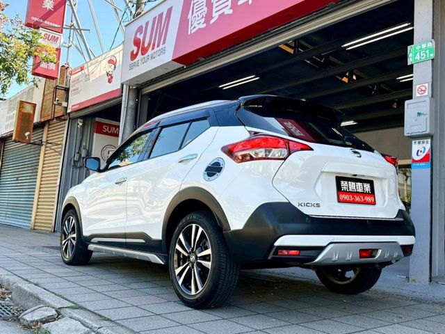 2021年 NISSAN KICKS 智行旗艦版 原版件 車況認證 只跑2萬公里  第5張相片