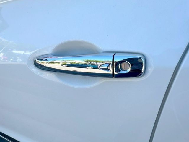 2021年 NISSAN KICKS 智行旗艦版 原版件 車況認證 只跑2萬公里  第8張相片