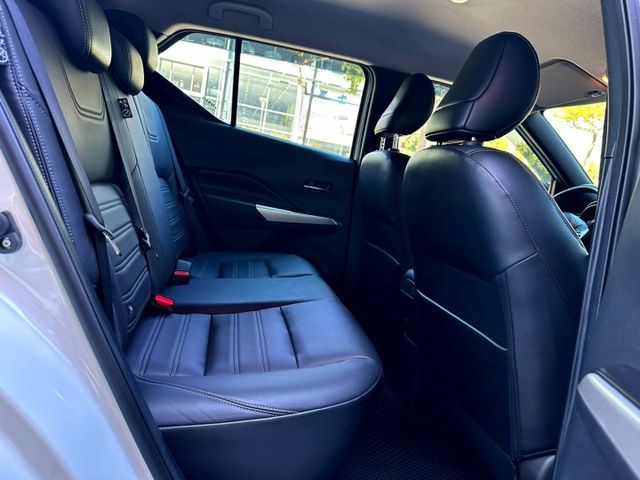 2021年 NISSAN KICKS 智行旗艦版 原版件 車況認證 只跑2萬公里  第18張相片