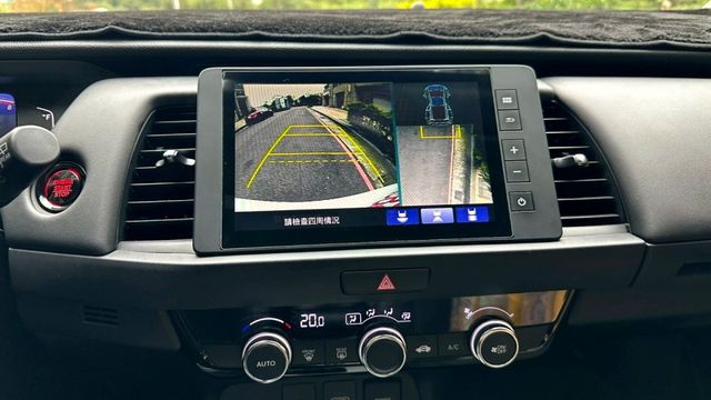 2022 FIT 1.5 汽油款 原廠保固中 新車選配 : 原廠大包、盲點、倒車影像、前車雷達。升級避震、鋁圈、卡鉗  第13張相片